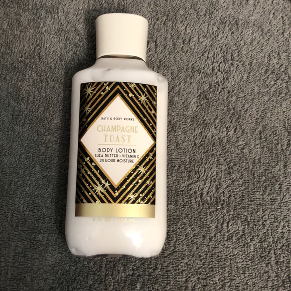 Bath and Body Works Champagne Toast - Picture 3 of 4